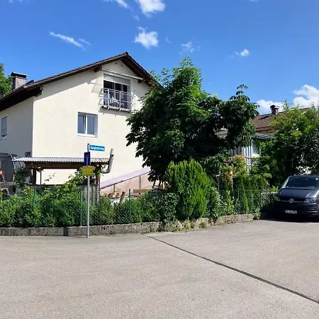 Ruhige Nahe Apartmán